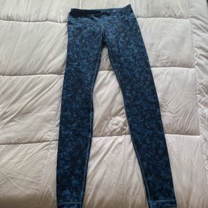 Lululemon Wunder Under leggings